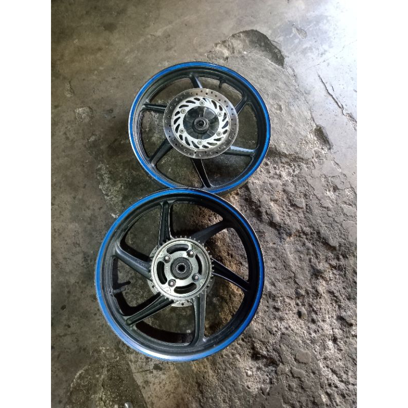 velg cb150r old