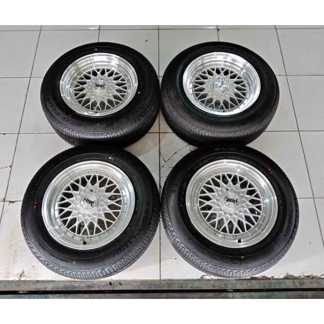 Velg Mobil Bekas Ring 15 BBS R15X7-8 8X100-114,3 ET35-25 BAN 205 65 R15