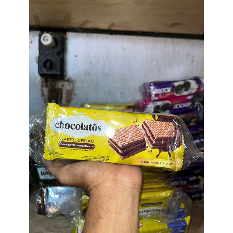 

chocolatos wafer cream isi 10