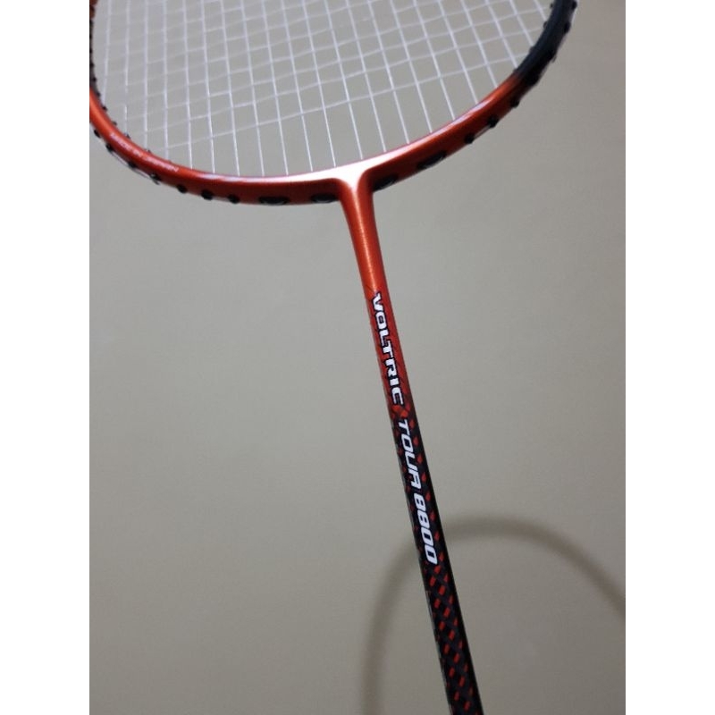 Raket Yonex Voltric 8800