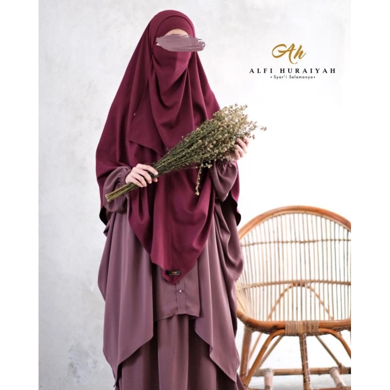 Preloved one set Putri tunik by Alfi Huraiyah