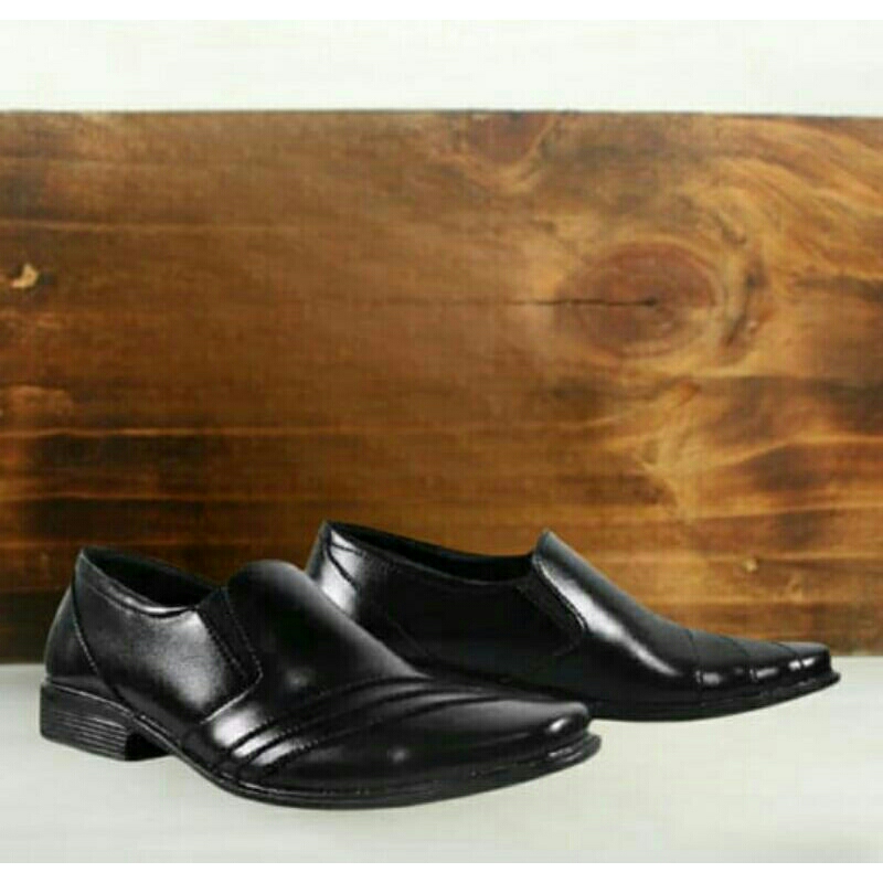 sepatu pantofel pria/sepatu pantofel pria pormal/sepatu pormal pria/sepatu kerja kantoran