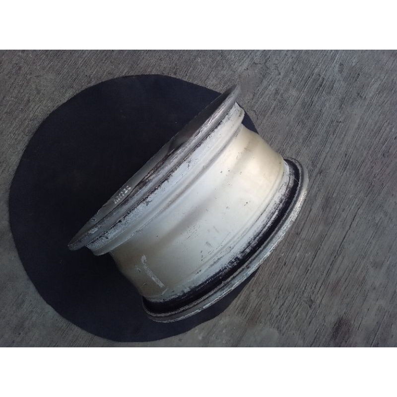 Velg racing R13