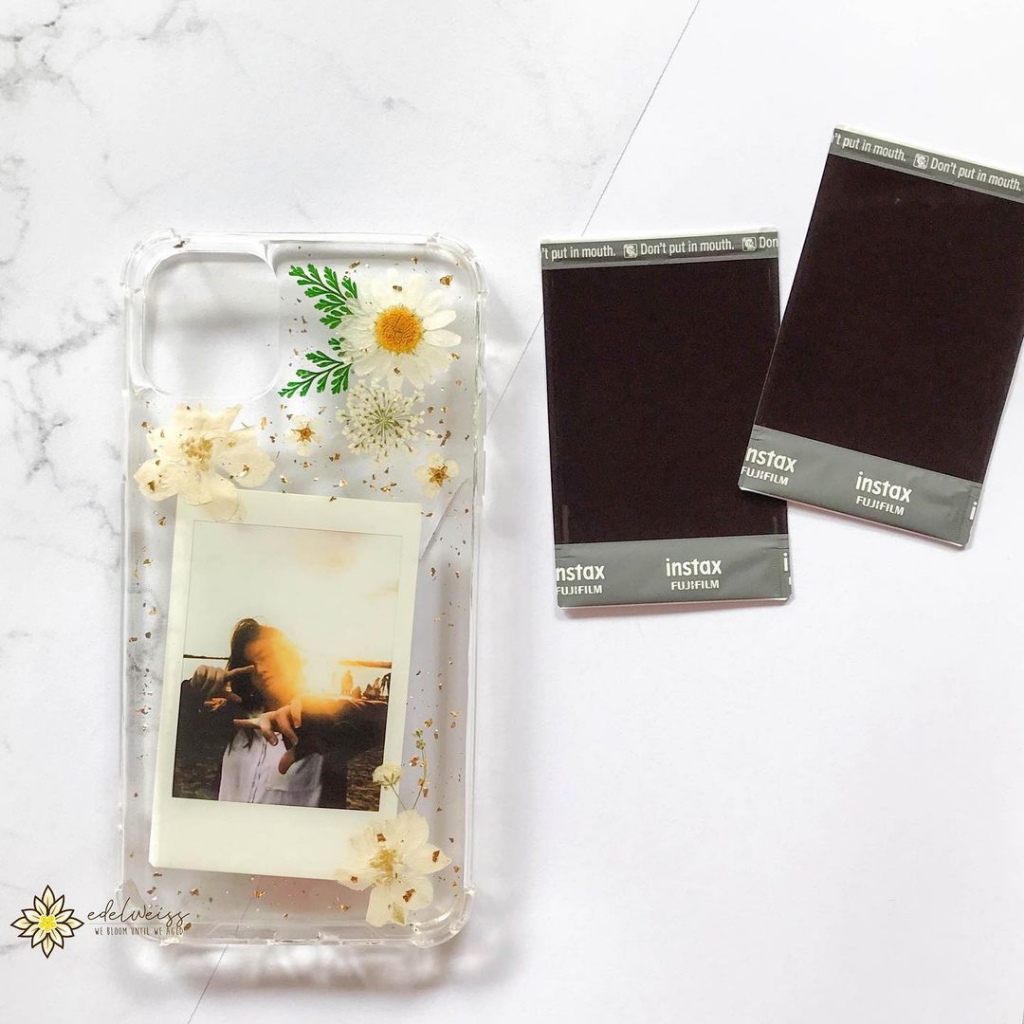 Case Dried Flower Polaroid Casing HP bunga kering dengan foto polaroid