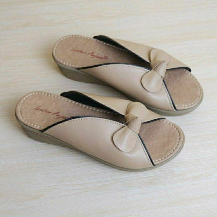 Sandal Wedges Kulit Sapi Wanita