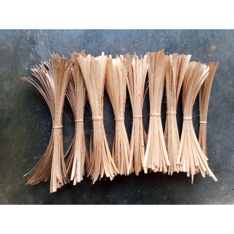 IRATAN BAHAN ANYAMAN KERAJINAN BAMBU