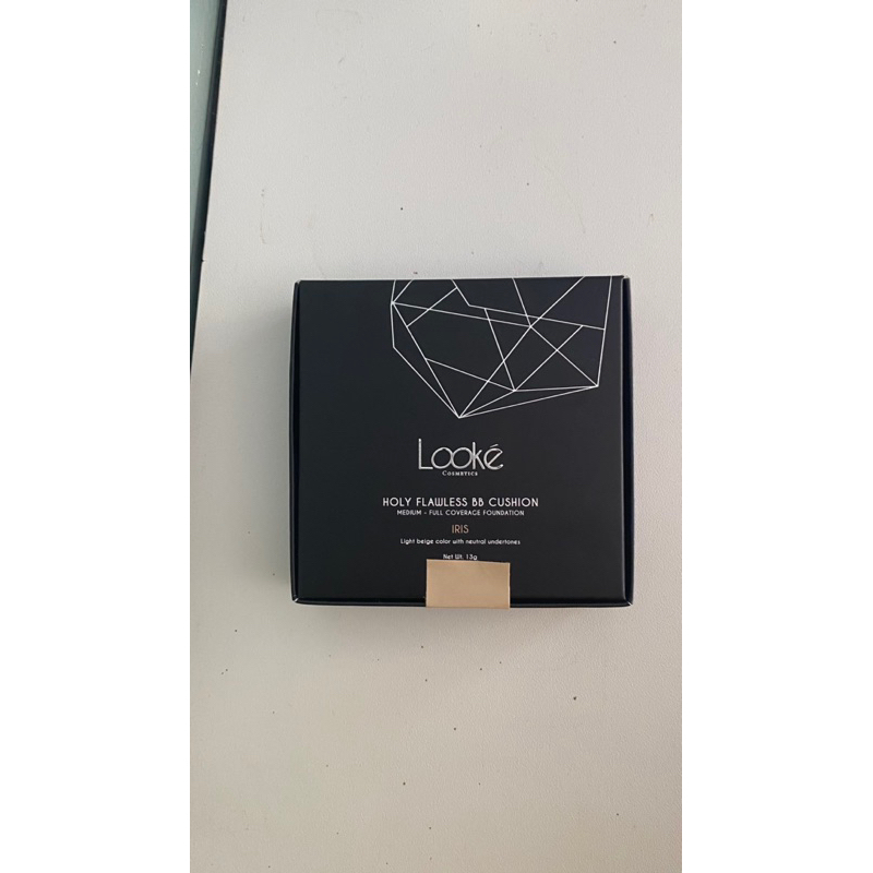 Looke Holy Flawless BB Cushion [Shade Iris]