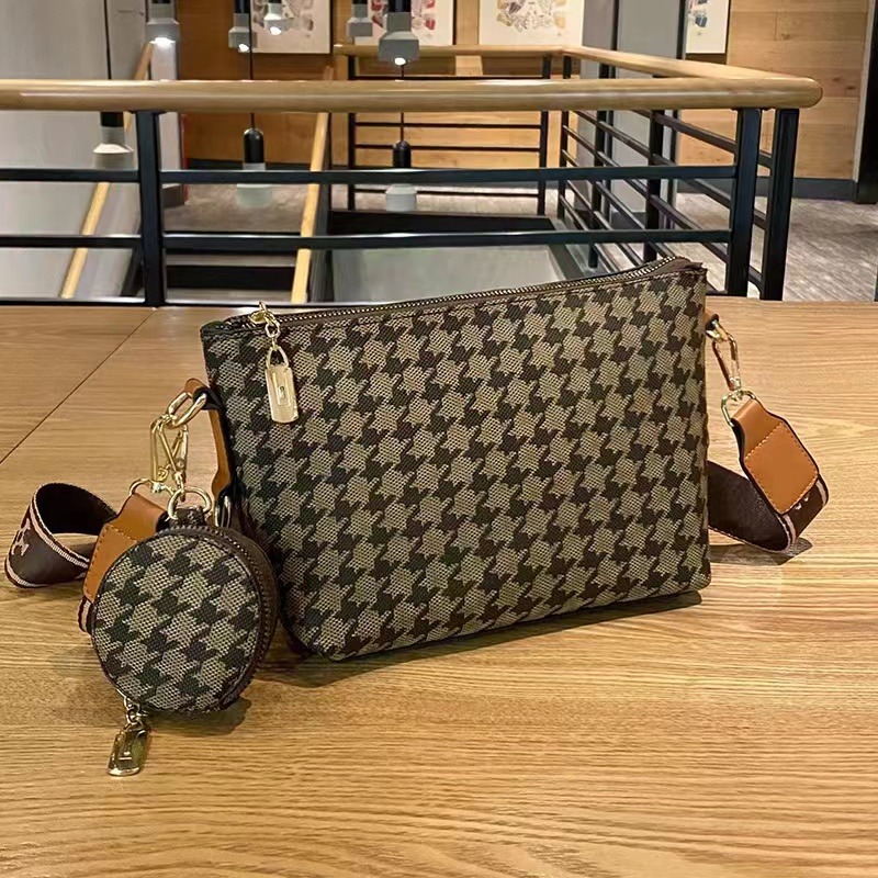 JK P9076 1KG MUAT 2PCS TAS SELEMPANG FASHION IMPORT MOTIF ELEGAN