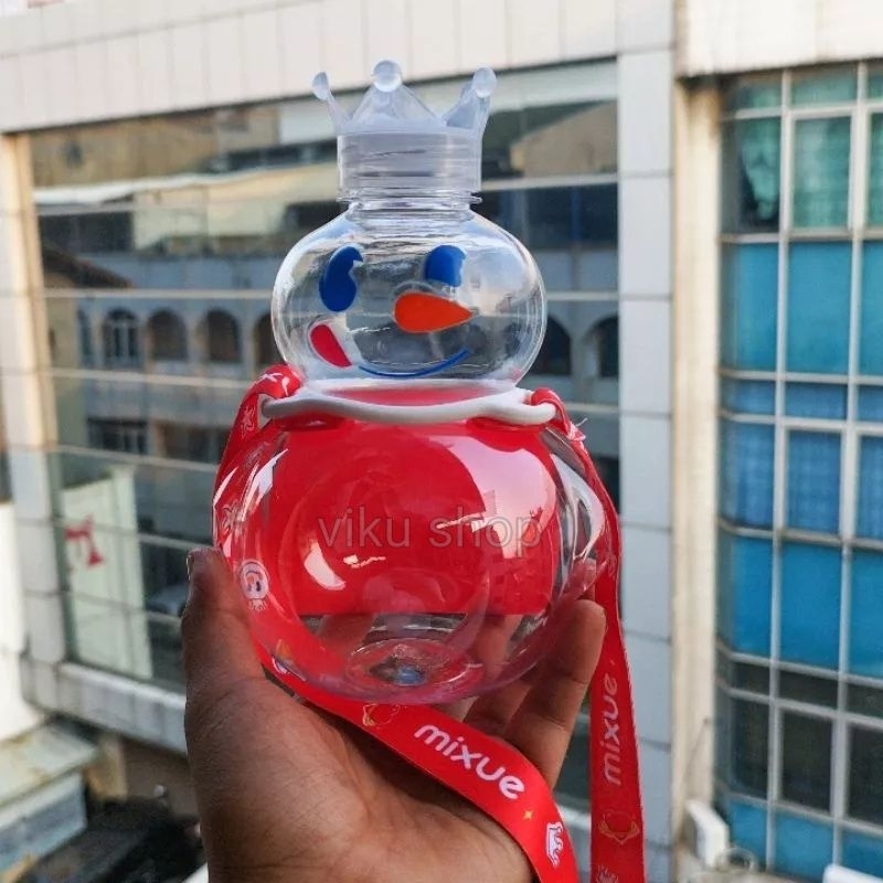 Botol Air Minum Mixue Tumblr Snow King Tali 700ML Free Sedotan