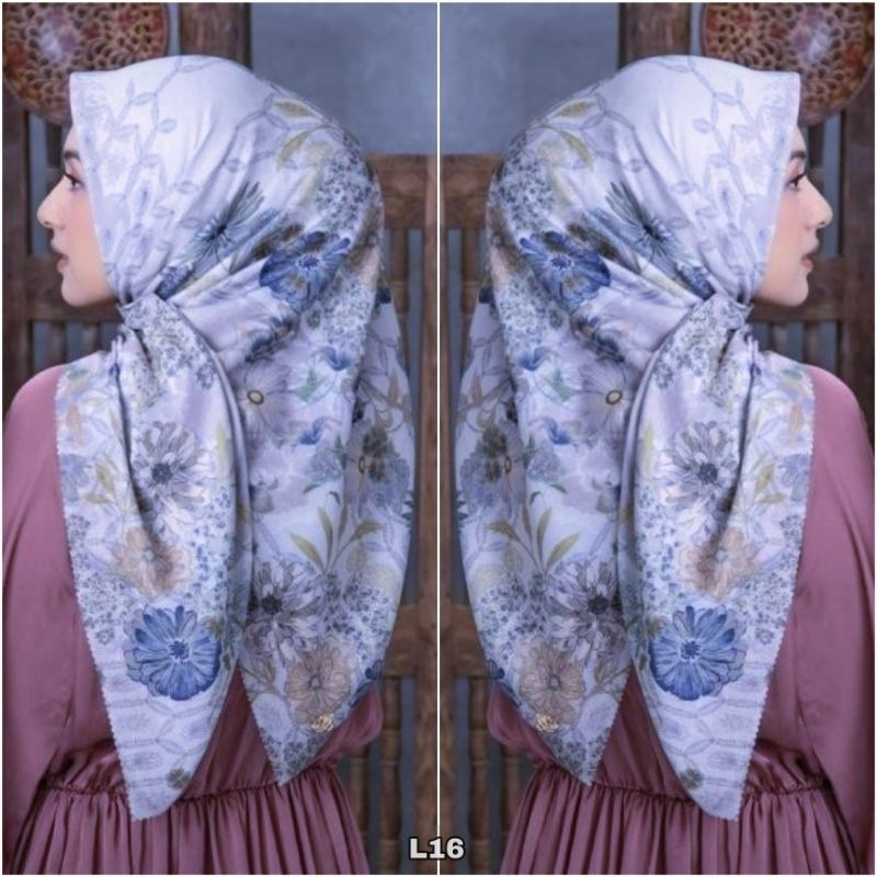 MOTIF MEWAH SEGI EMPAT