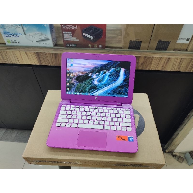 Notebook HP Stream Celeron Ram 2GB SD 32GB Windows 8 Siap Pakai