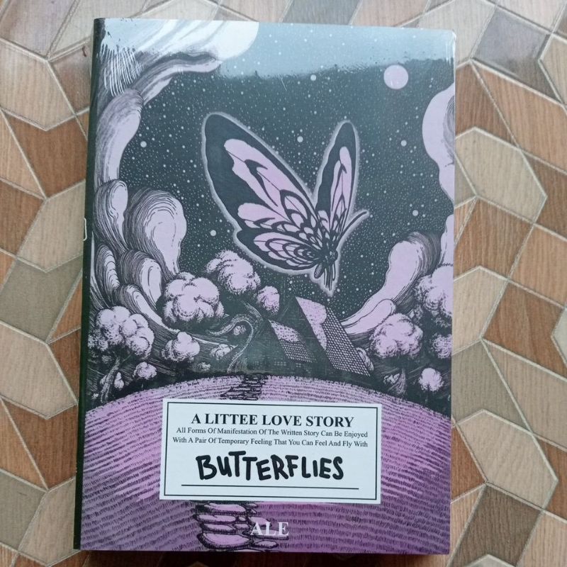 

Novel Butterflies kertas book paper