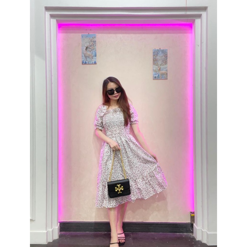 RD FASHION - SMOCKED DRESS / Gaun musim panas kasual baru Lengan pendek smocked dress lipit bunga dengan dasi belakang / gaun kasual A-line gaun smocked berlipat bunga lengan pendek-MOTIF YEJIN