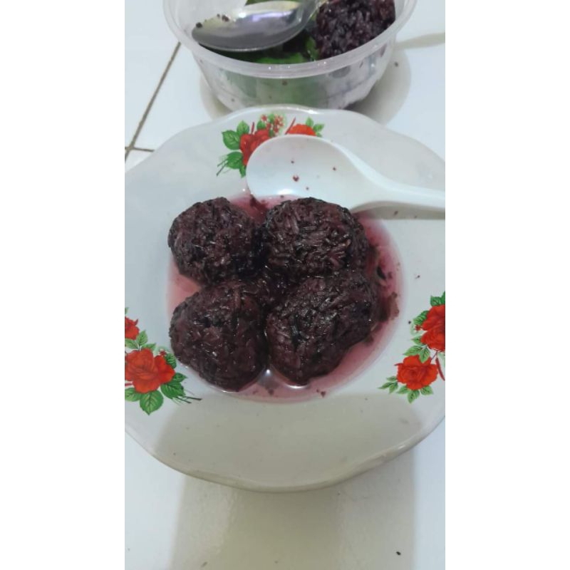 

Tape Ketan Hitam Manis