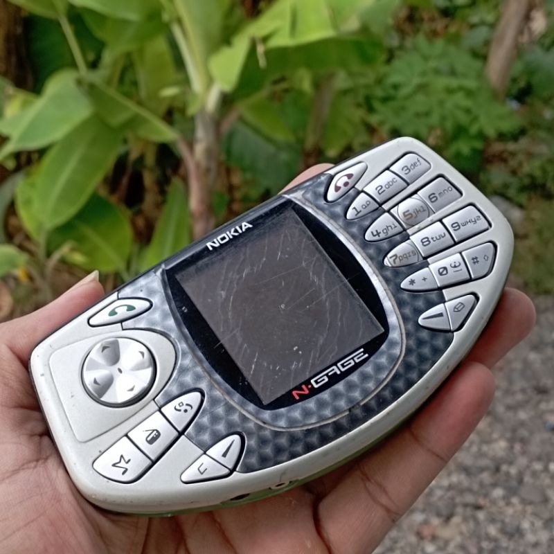 bahan Nokia n gage classic edisi lama disimpan kondisinya mati gambling