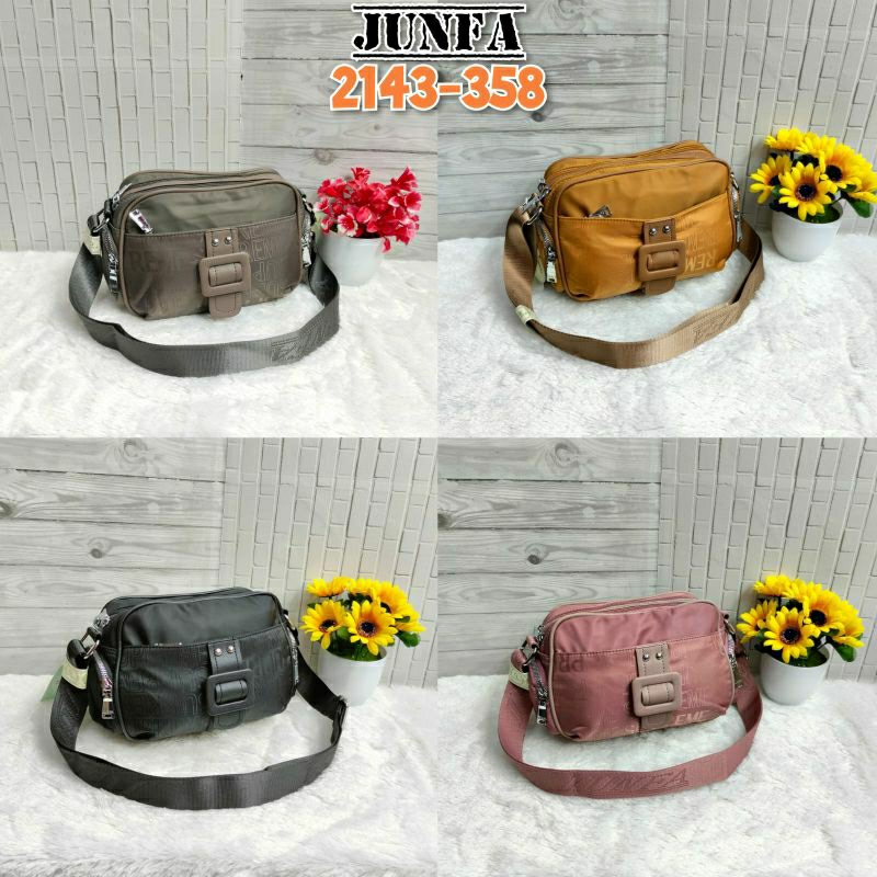 Tas wanita selempang junfa mini parasut 2143-358