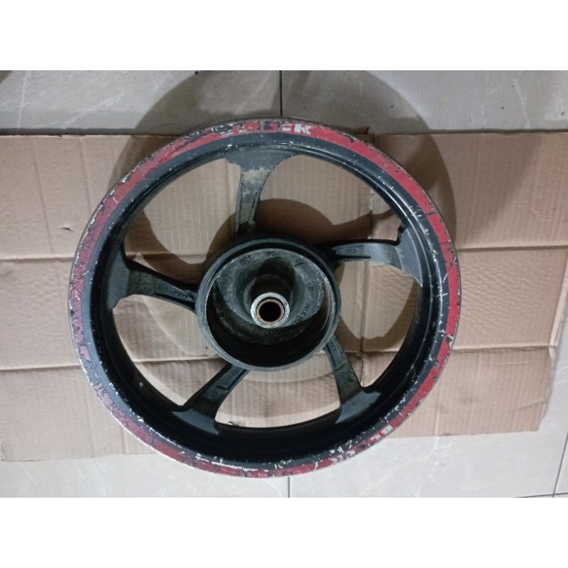 VELG RACING BELAKANG SUJUKI SKYDRIVE ORIGINAL