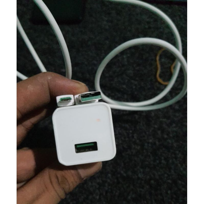 fast charger vooc cabutan/bawaan oppo F11 & F11 pro