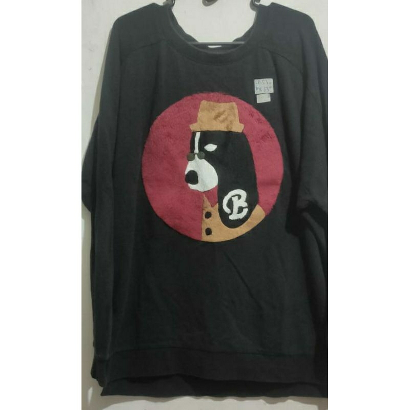 beyond closet crewneck