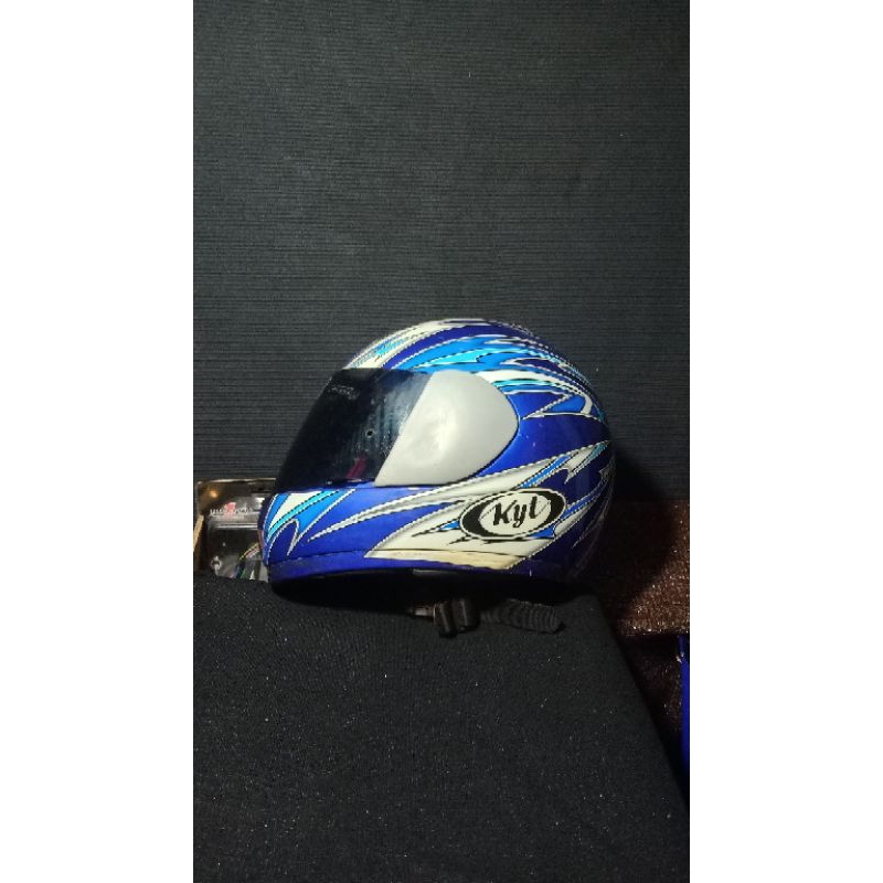 Kyt Xspeed 805 Bahan