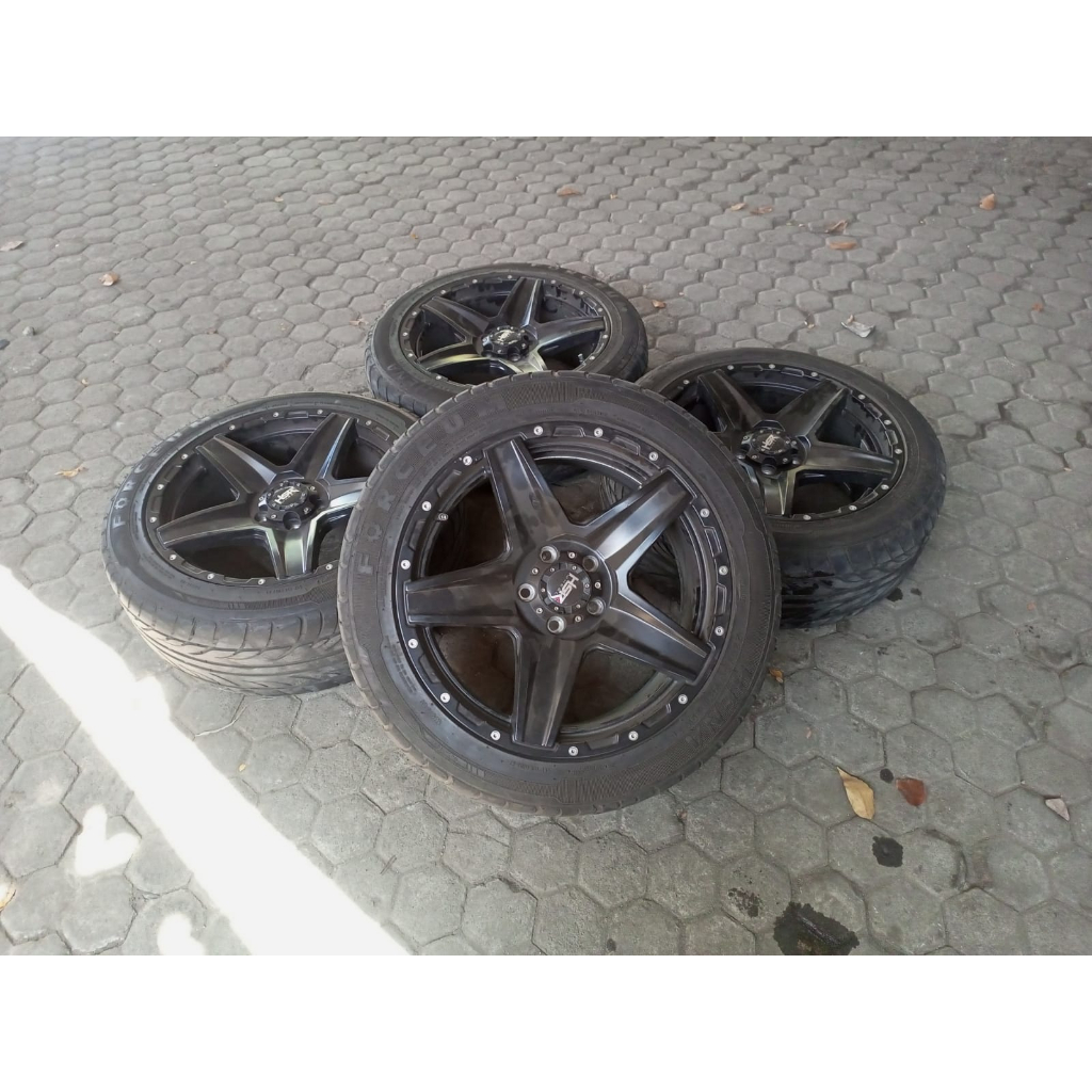 VELG BEKAS LANDMARK R18X8 LUBANG 5 PCD 5X114 ET35 +BAN 225 50 R18
