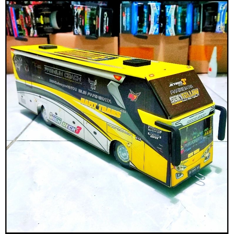 Mainan Miniatur Bus Telolet Basuri Nafit Trans Full Lampu