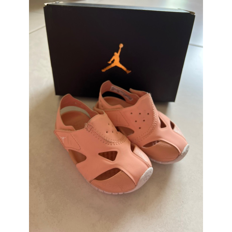 Jordan sandal preloved