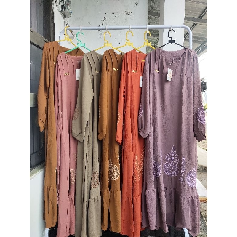 Gamis Maura Gamis Plat Emos Crinkle Airflow Premium Ld110/Pb138 Talipinggang/ Busui