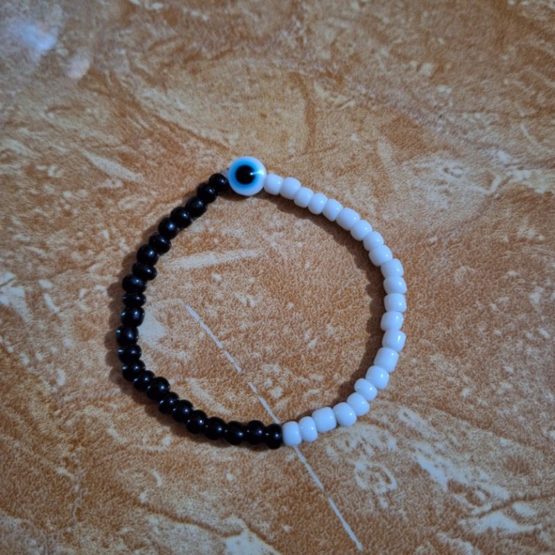 Gelang Elastis Karet Hitam Putih Evil Eye Blue