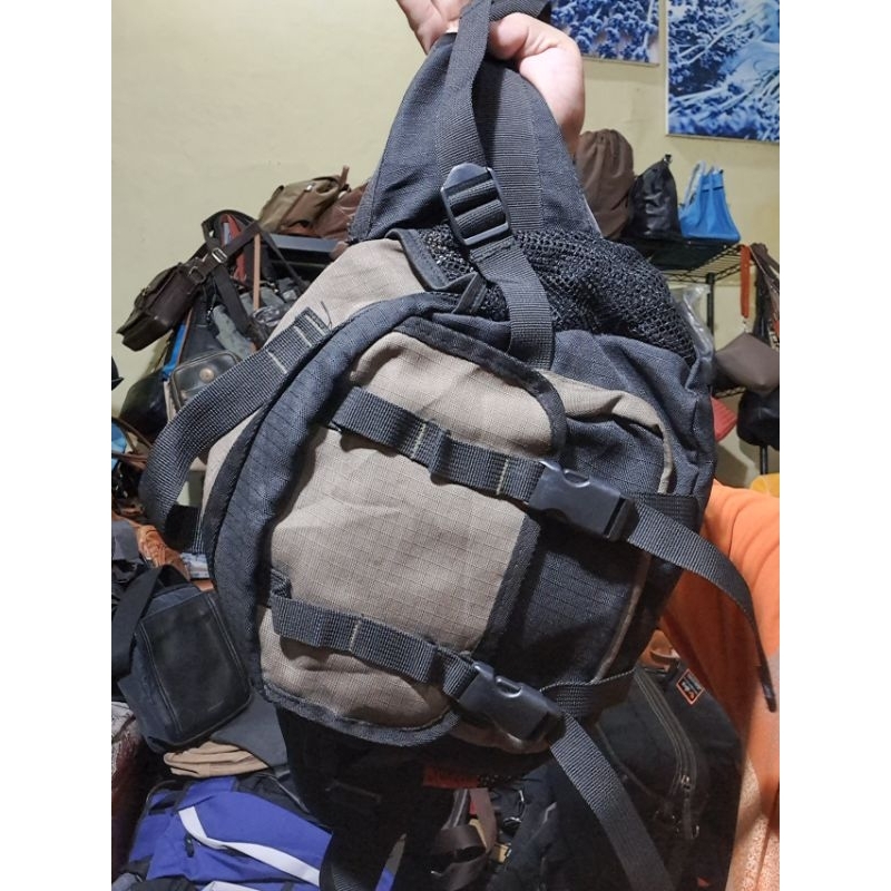 tas pinggang PL Pria branded