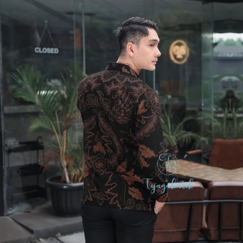 Kemeja Batik Slimfit Lapis Furing Premium 0119 Tyaga Batik