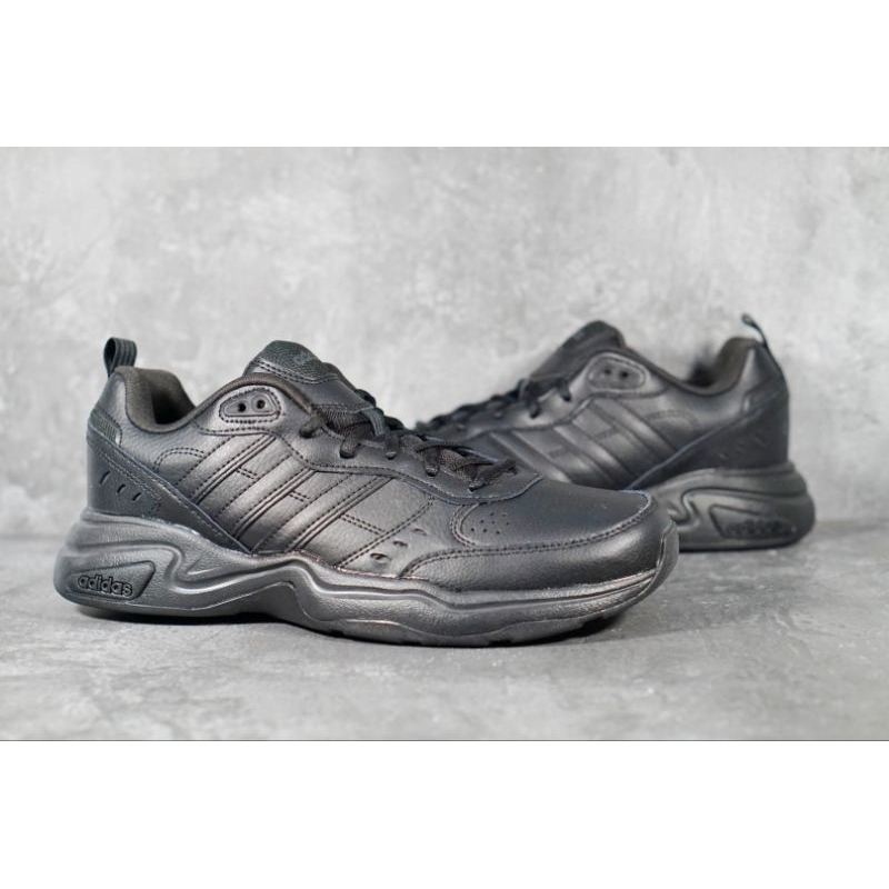 Adidas Strutter Triple Black 100% Original Authentic - EG2656