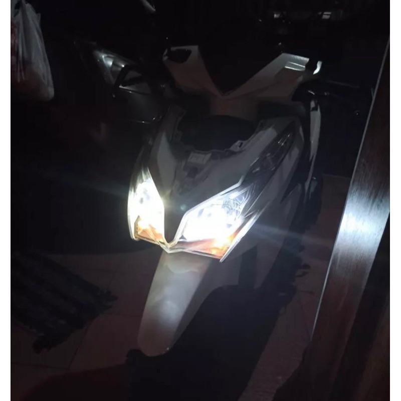 MCLED Lampu Led laser h6 4841 2warna dan putih putih cocok semua motor matic bebek beat vario fino mio xeon mio gt mio soul mio m3 vixion mxking scoopy tiger supra revo vega dll