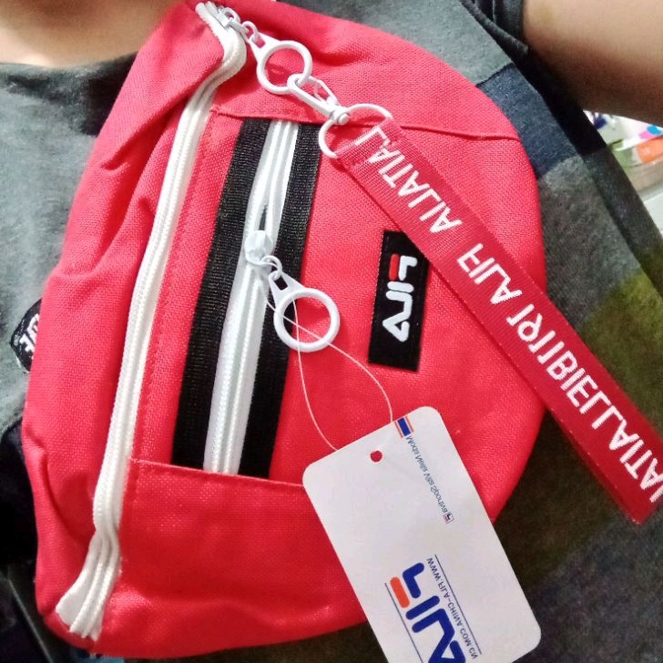 waistbag#tascarfreeday#sporty#talipanjang#taspinggang#unisex#nkshopok#sale