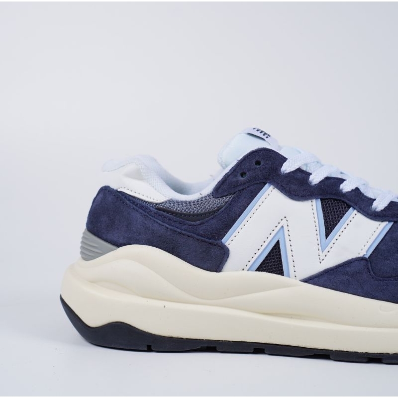 Sepatu New Balance 5740 Navy White