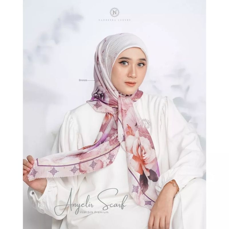 ANYELIR SCARF NADHEERA