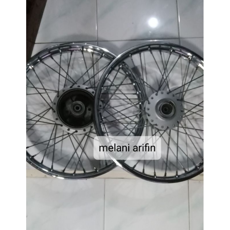 Velg jari-jari set tromol depan dan belakang (sepasang) yamaha vega r lama/fiz r/crypton original