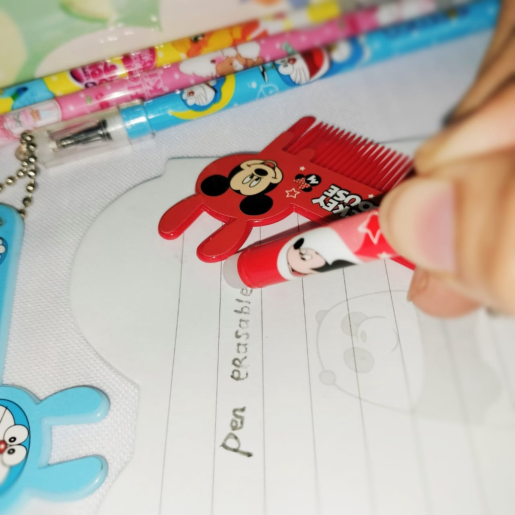 PULPEN GANTUNGAN SISIR KARTUN TINTA HITAM BISA DIHAPUS