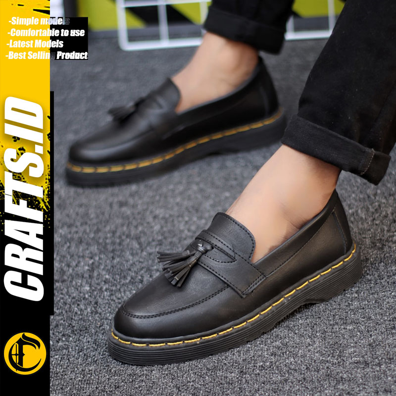 Sepatu Pantofel Formal Hitam Docmart Low Boots Kerja Pria