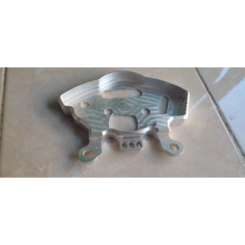 braket spedo vixion cnc