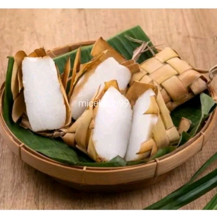 KETUPAT MATANG 3 PCS TIPAT KUPAT MATENG SIAP MAKAN SANTAP SAJI RICE CAKE BALI