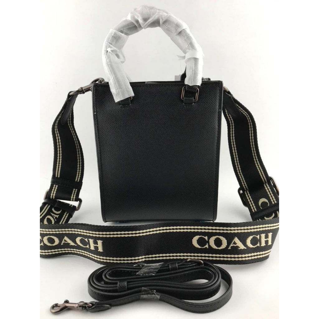 New 2023 Coach Tote 16 With Signature Canvas Detail CJ795