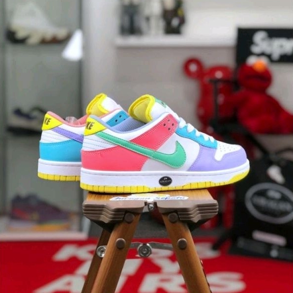 Nike Dunk Low SE &quot;Easter Candy&quot;