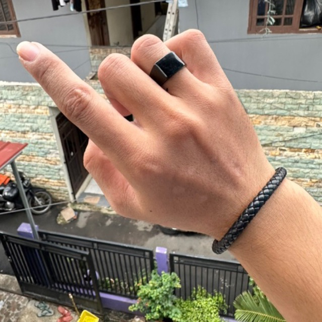 cincin titanium untuk pria sukses anti karat anti luntur