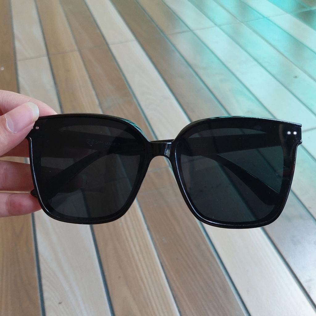 NEW VIRAL KACAMATA GAYA TRENDY JAMAN SEKARANG PRIA WANITA FREE BOX DAN LAP CEWEK COWOK UNISEX SUNGLASS KEREN - SPRING STYLE