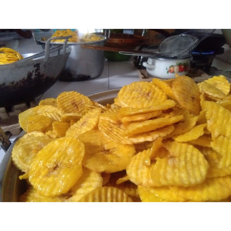 

camilan jajanan snack keripik pisang Kak Y