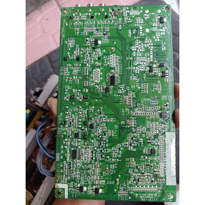 Jual MB  TV LG 32LG10R 32,lg30R ,  32inc Kondisi ckp bagus  lok Bintaro Silahkan diorder