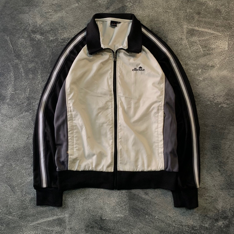 Tracktop Ellesse Hitam Putih Murah Pelajar Sec*nd Brand
