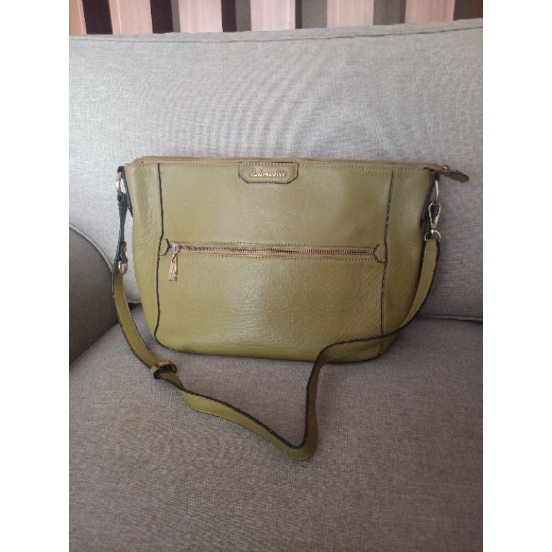 Preloved Tas Lancetti Italy