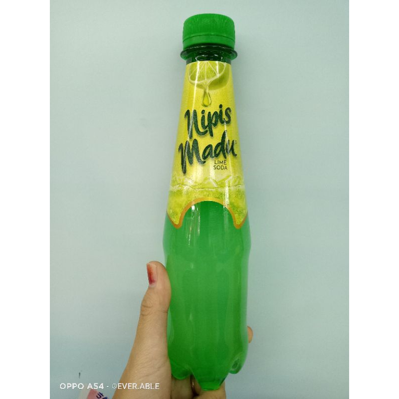 NIPIS MADU LIME SODA 330 ML